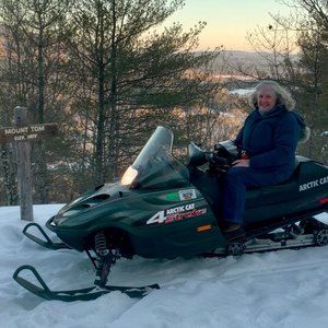 Meet your Posher, Virginia